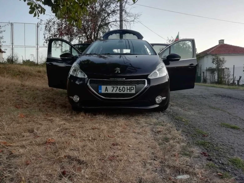 Peugeot 208, снимка 4 - Автомобили и джипове - 48868571