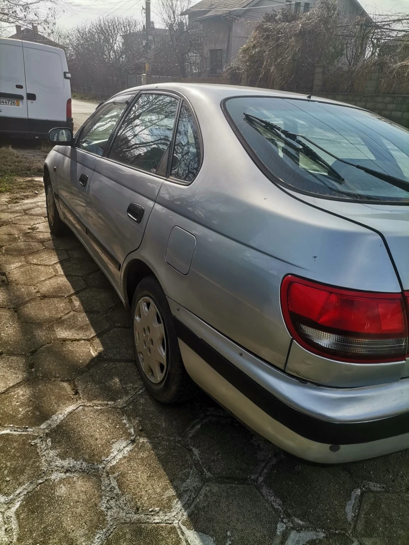 Toyota Carina, снимка 3 - Автомобили и джипове - 48953187