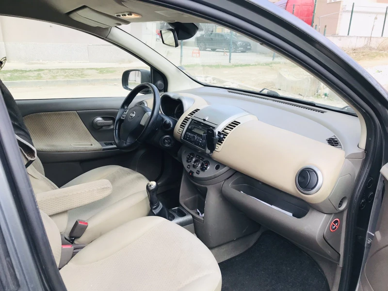 Nissan Note, снимка 6 - Автомобили и джипове - 49336342