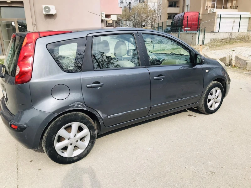 Nissan Note, снимка 4 - Автомобили и джипове - 49336342