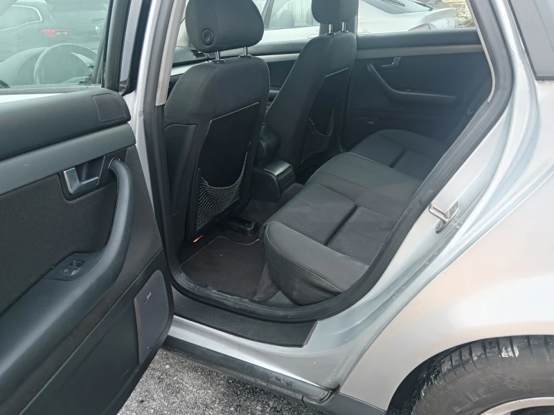 Audi A4 3.0i-V6-220К.С., снимка 8 - Автомобили и джипове - 49632488