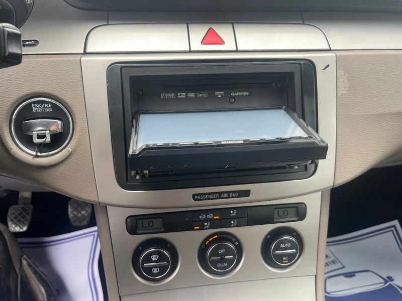 VW Passat 2.0TDI COMMONRAIL, снимка 13 - Автомобили и джипове - 51203656
