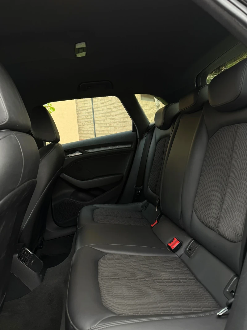 Audi A3 2.0TDI/S-Line/NAVI, снимка 12 - Автомобили и джипове - 52700451