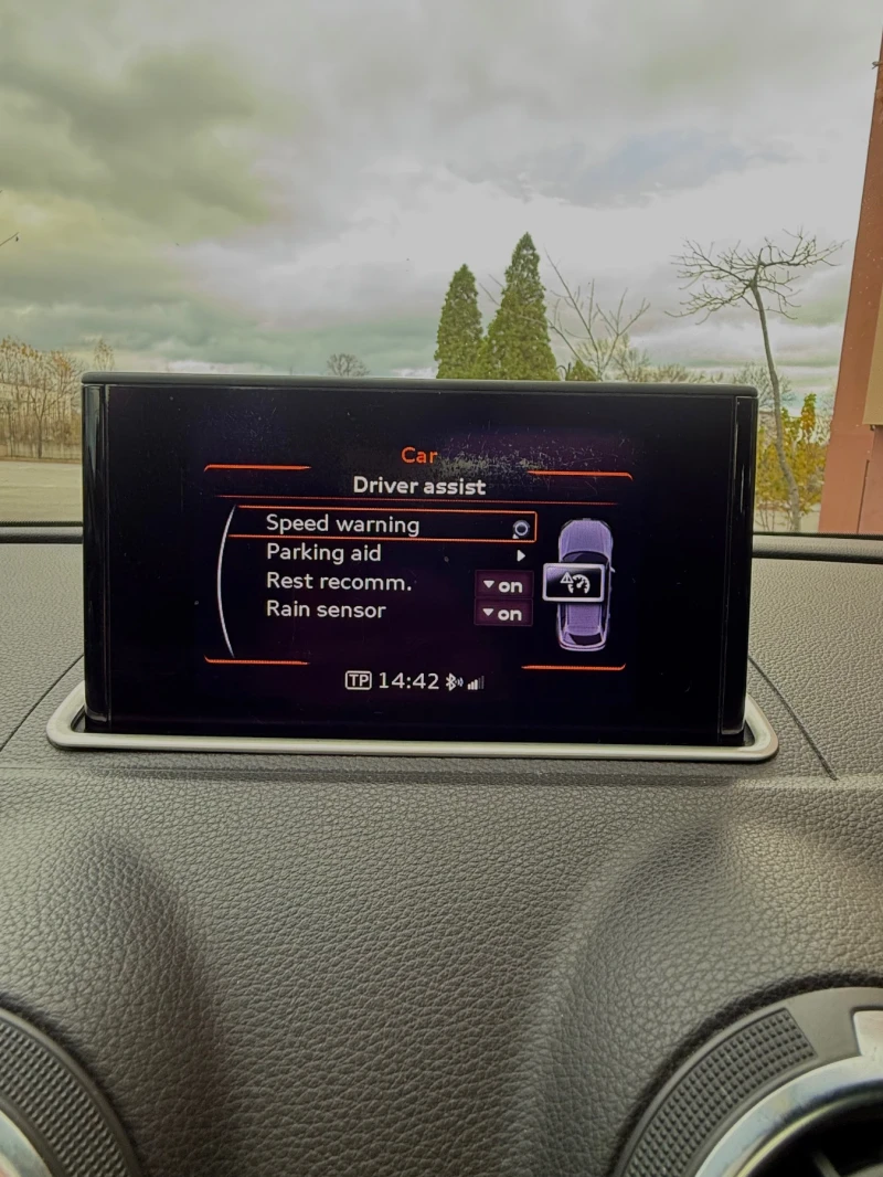 Audi A3 2.0TDI/S-Line/NAVI, снимка 14 - Автомобили и джипове - 52700451