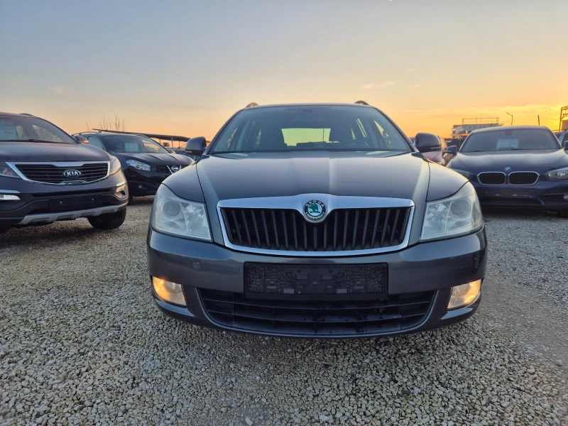 Skoda Octavia 2.0TDI DsG 4x4, снимка 2 - Автомобили и джипове - 52850408