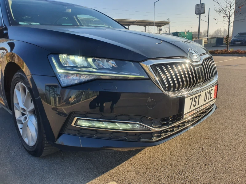 Skoda Superb 2.0 TDI, снимка 4 - Автомобили и джипове - 53045129