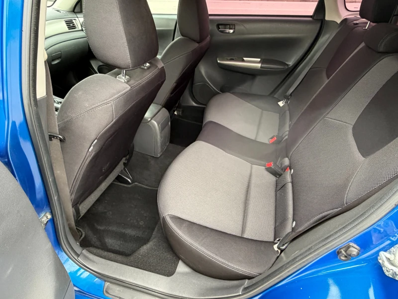 Subaru Impreza 2.0, снимка 11 - Автомобили и джипове - 53501723