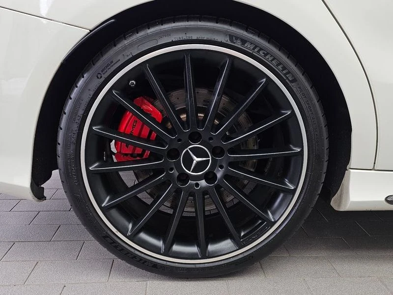Mercedes-Benz CLA CLA45 AMG 4MATIC| 355к.с.| ВКЛ.ТЕХНОТЕСТ, снимка 5 - Автомобили и джипове - 55217586