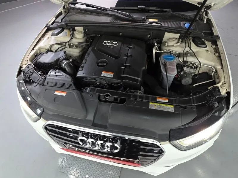 Audi A4 2.0 TFSI Quattro - САМО 30% АВАНС, снимка 6 - Автомобили и джипове - 56253854