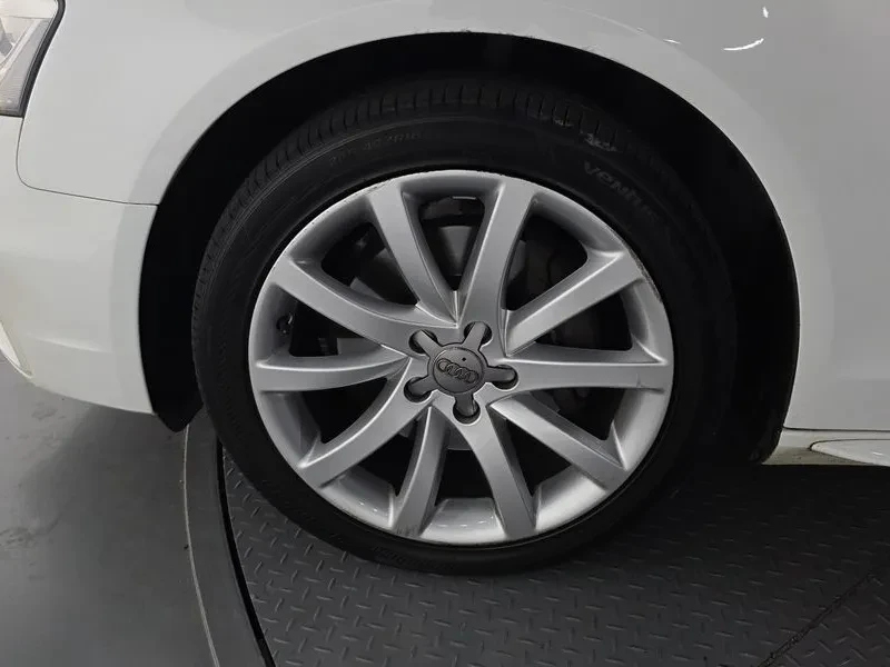 Audi A4 2.0 TFSI Quattro - САМО 30% АВАНС, снимка 5 - Автомобили и джипове - 56253854