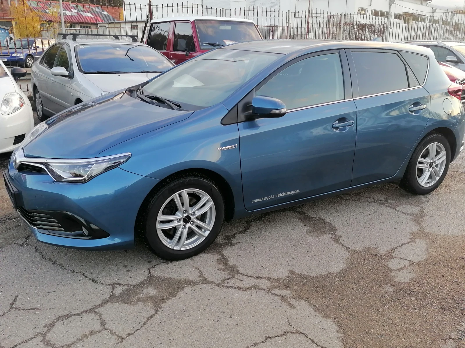 Toyota Auris, снимка 1