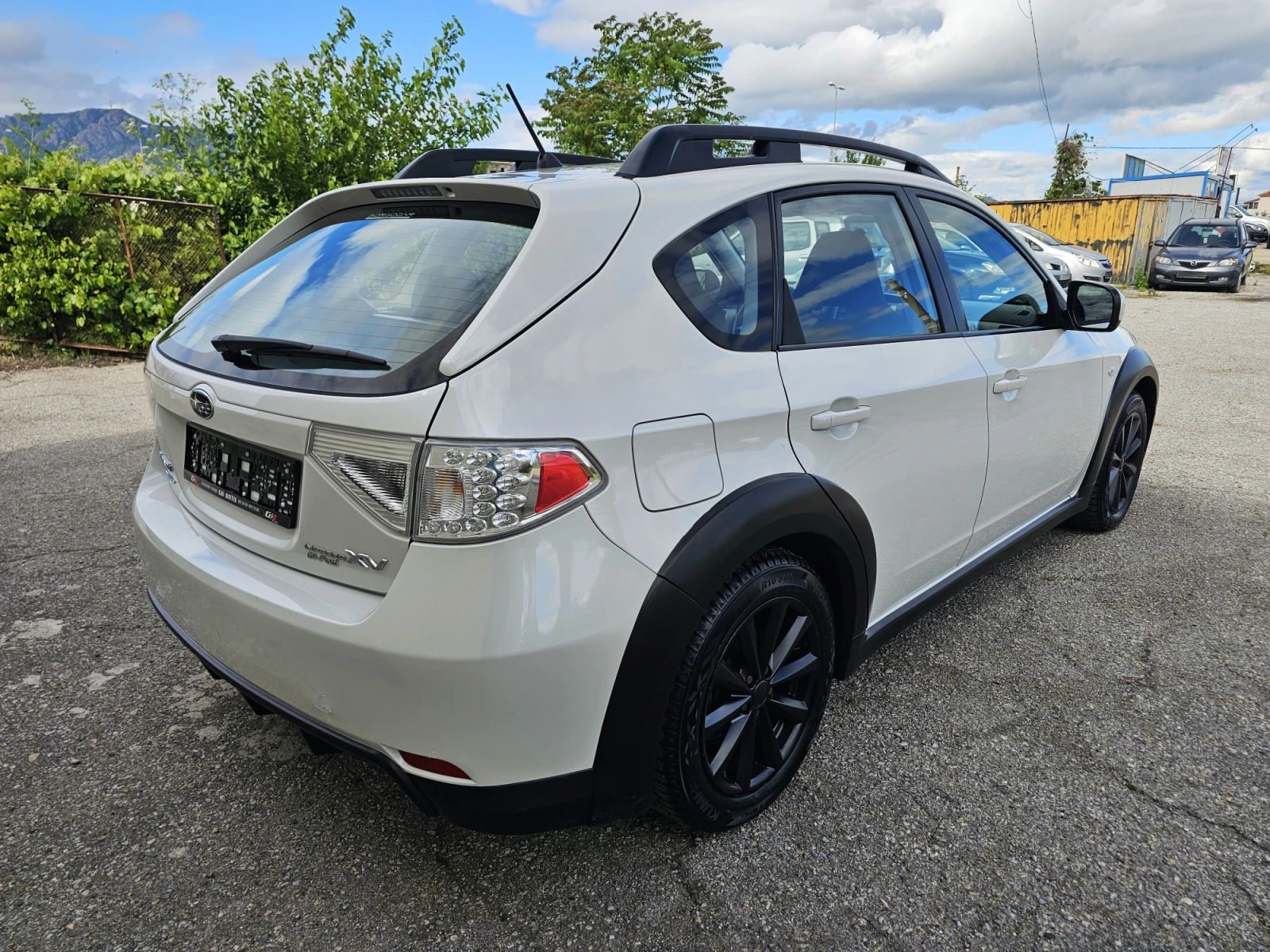 Subaru Impreza XV 2.0R - изображение 7