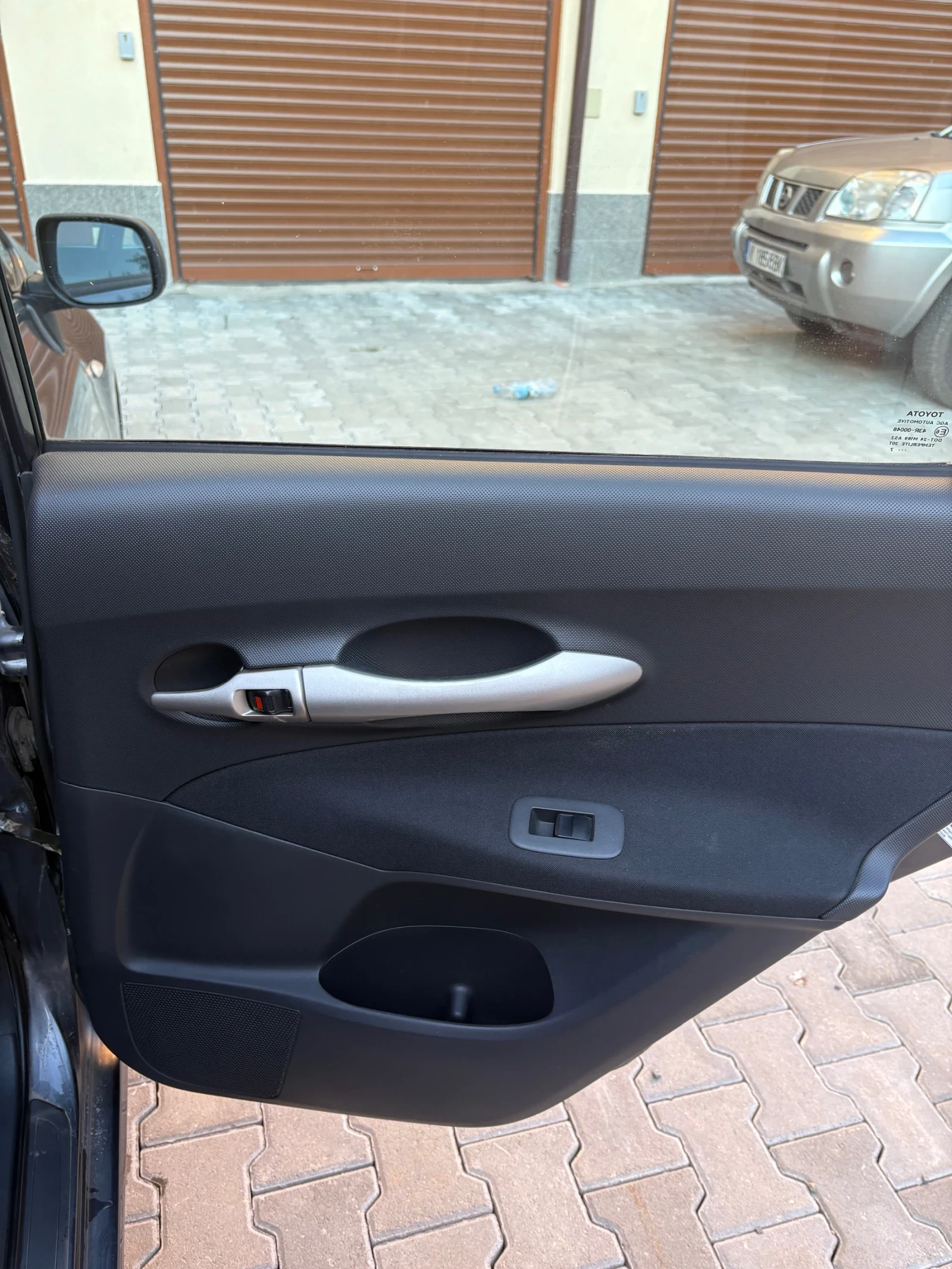 Toyota Auris 2.0 - изображение 10
