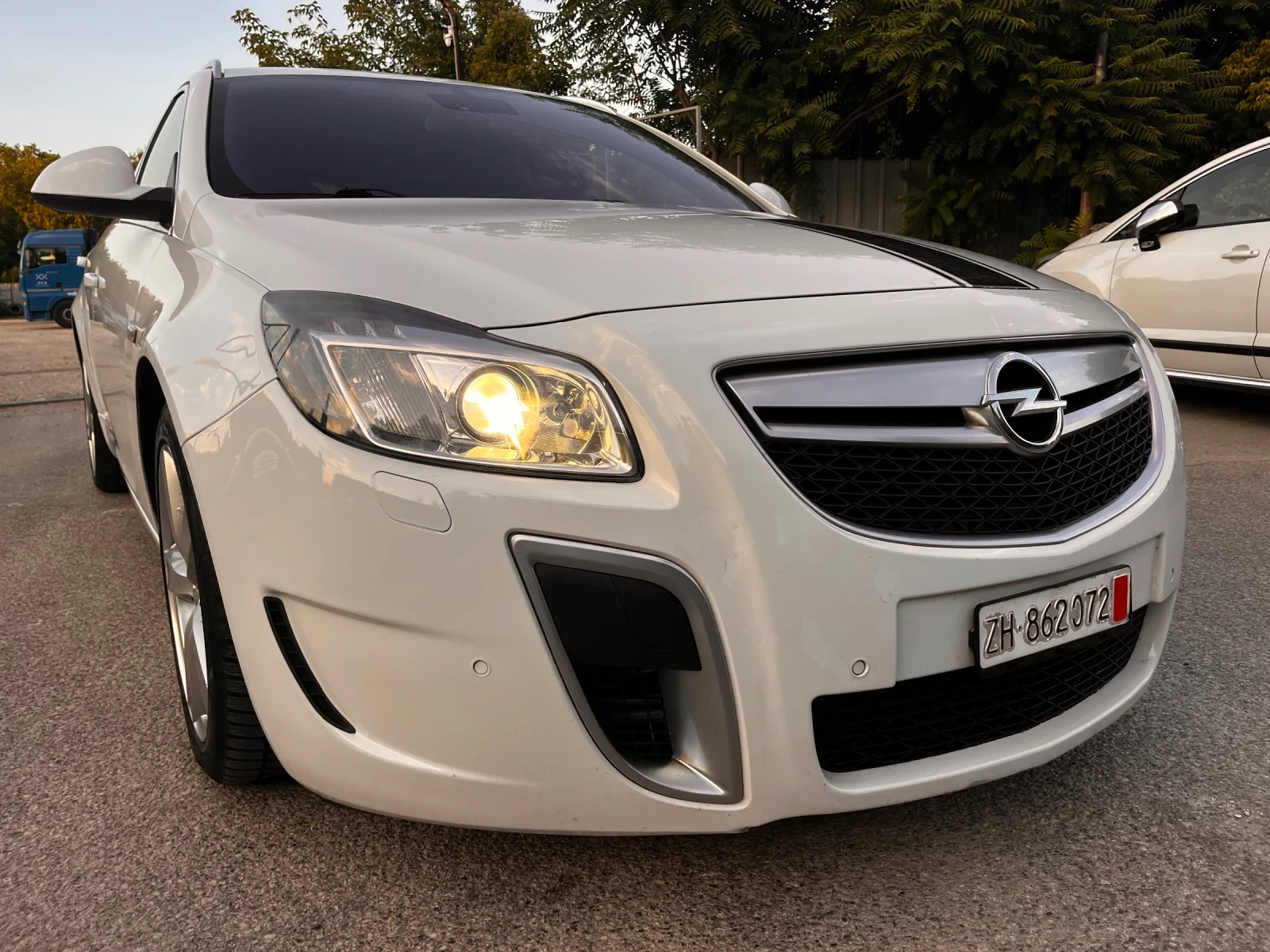 Opel Insignia 2.8 OPC 4x4 - изображение 6