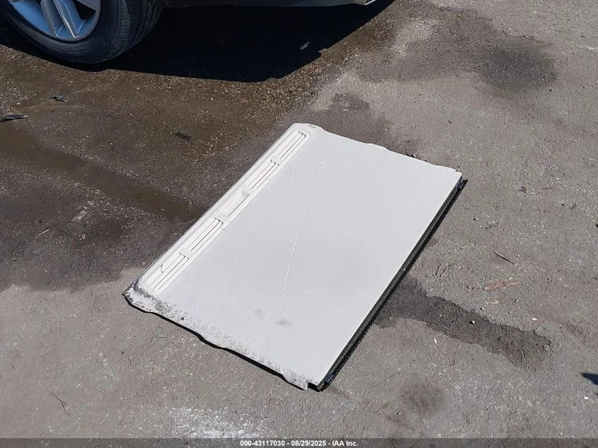 Mercedes-Benz E 300 2.0L I-4 DI, DOHC, VVT, TURBO, 241HP All Wheel - изображение 4