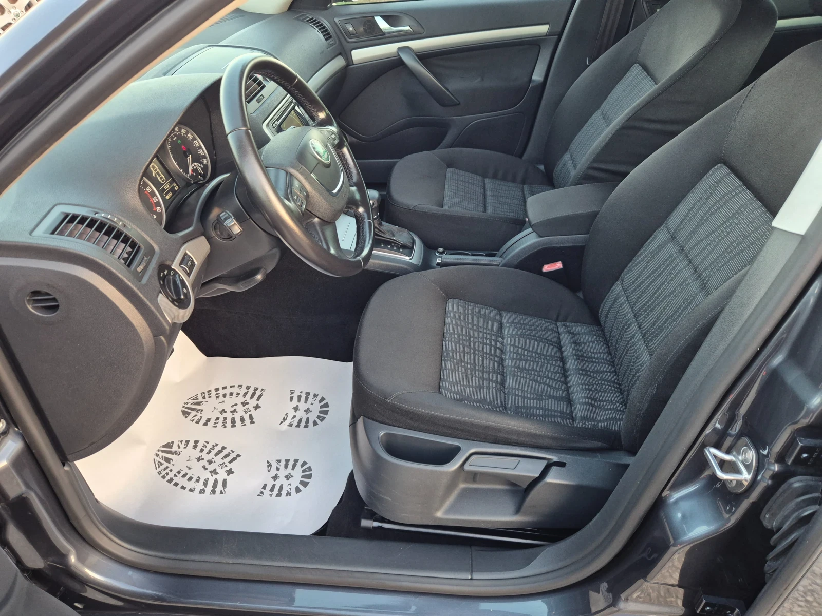 Skoda Octavia 2.0TDI DsG 4x4 | Mobile.bg � ����������� 8
