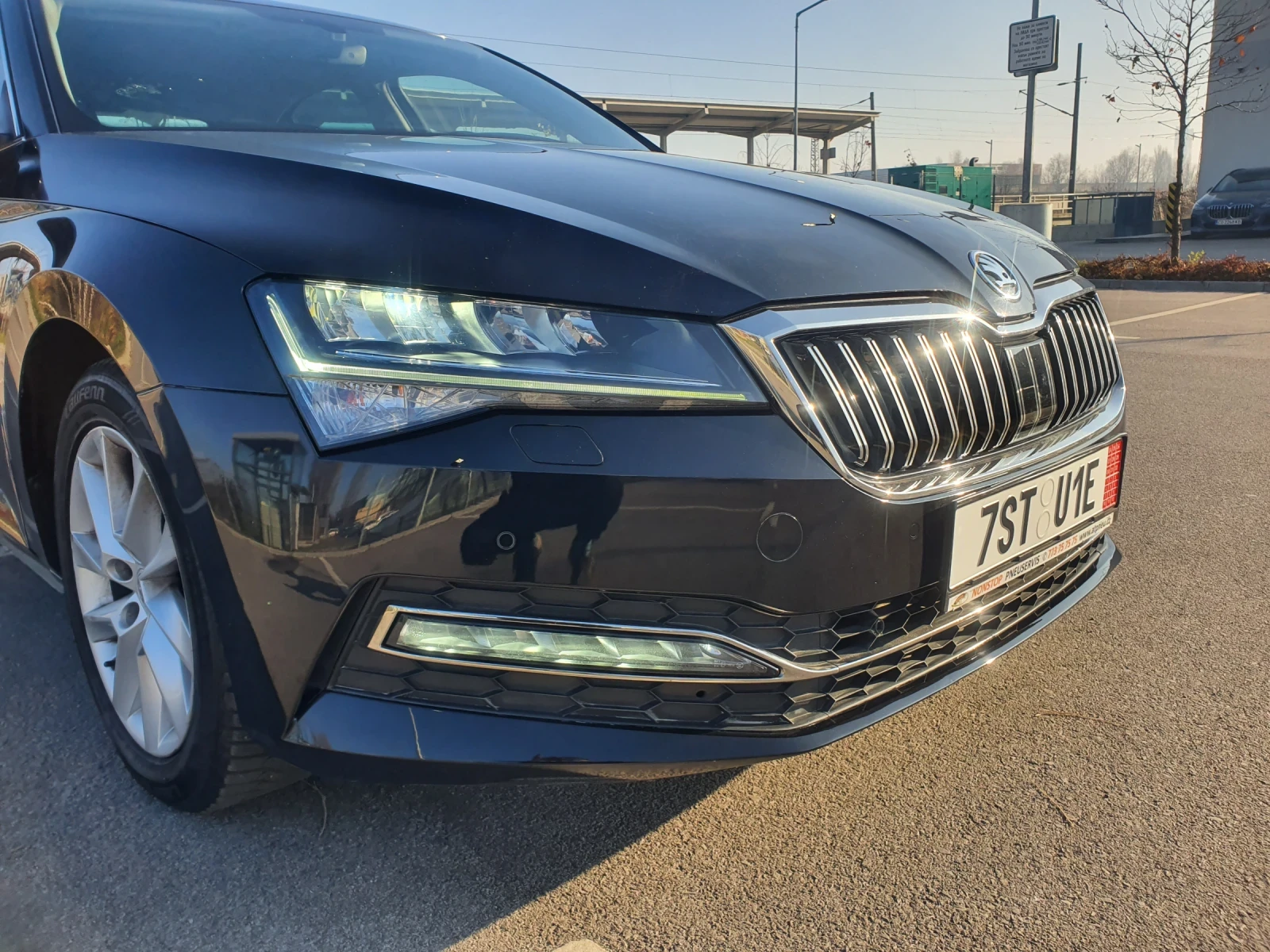 Skoda Superb 2.0 TDI - изображение 4