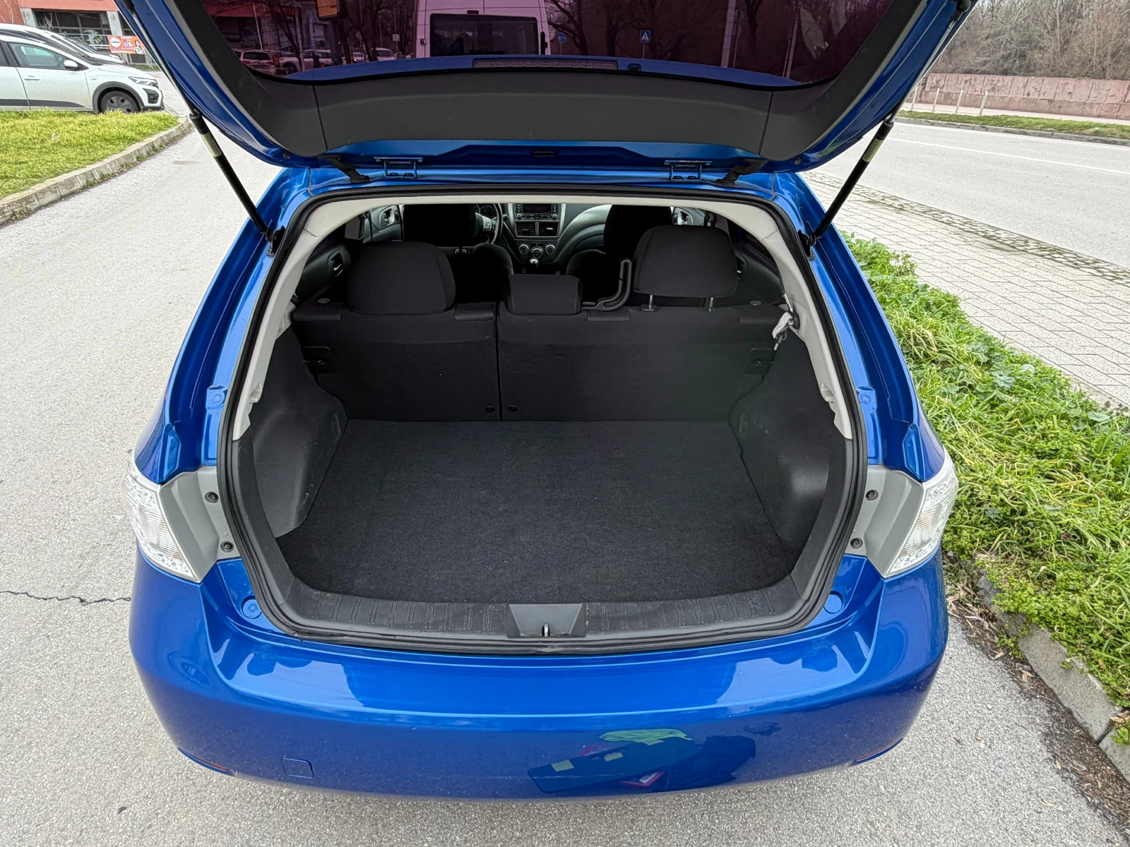 Subaru Impreza 2.0, снимка 15 - Автомобили и джипове - 53501723