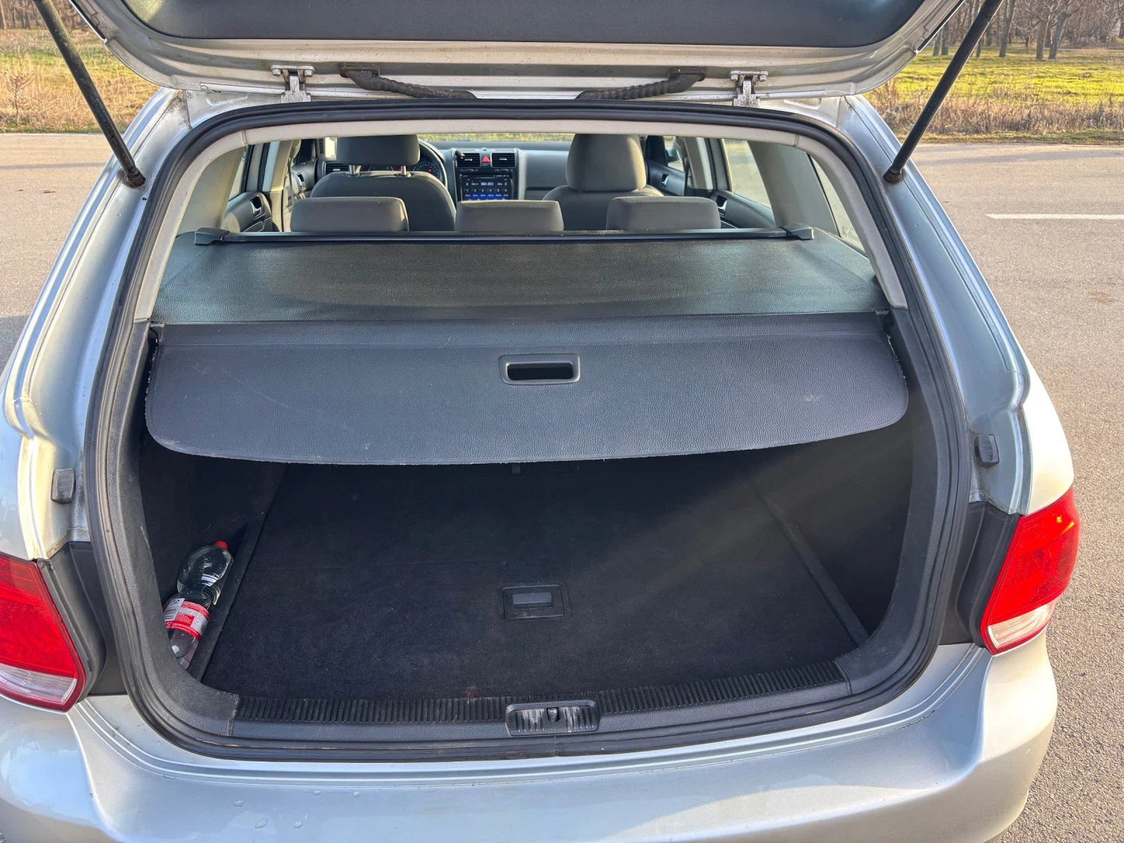 VW Golf 1.9tdi, снимка 8 - Автомобили и джипове - 53864494