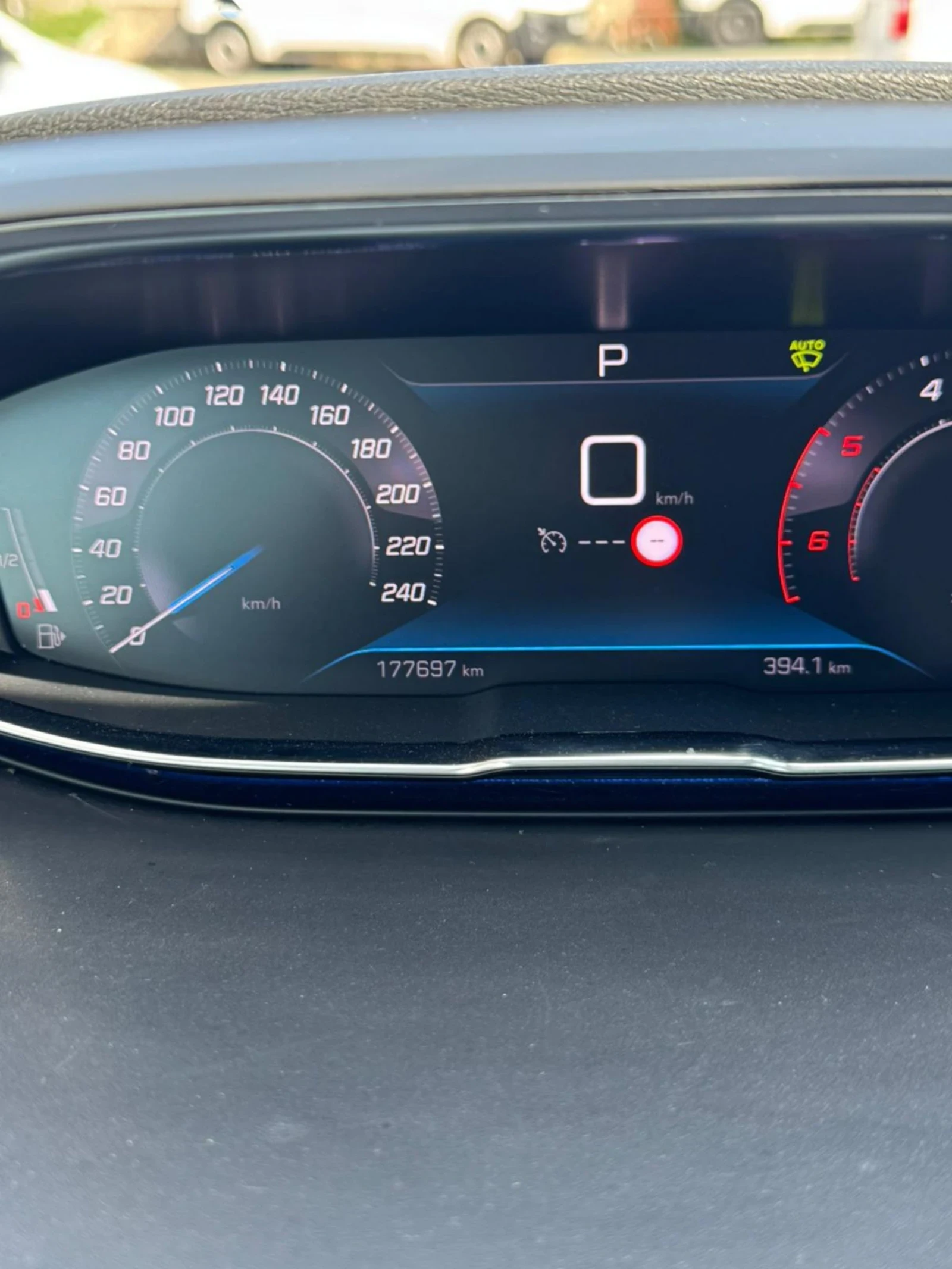 Peugeot 3008 1. 5 BlueHDi 131 S&S EAT8 | Mobile.bg � ����������� 8