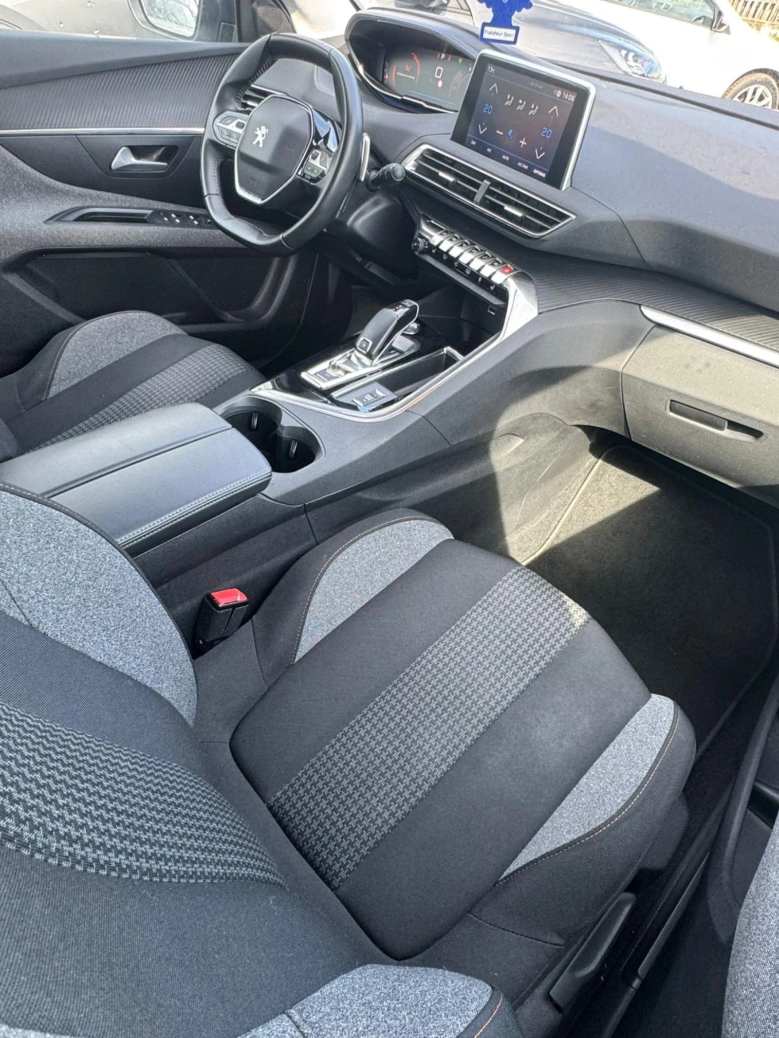 Peugeot 3008 1. 5 BlueHDi 131 S&S EAT8 | Mobile.bg � ����������� 6