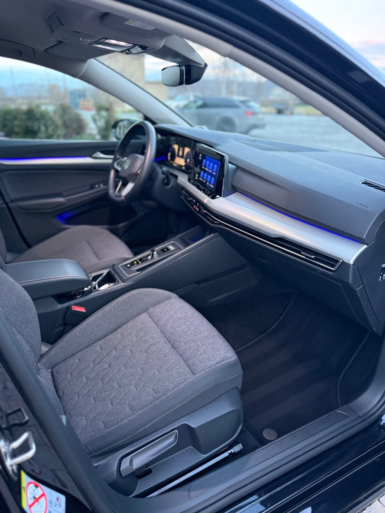 VW Golf 2.0 TDI, снимка 8 - Автомобили и джипове - 54254232