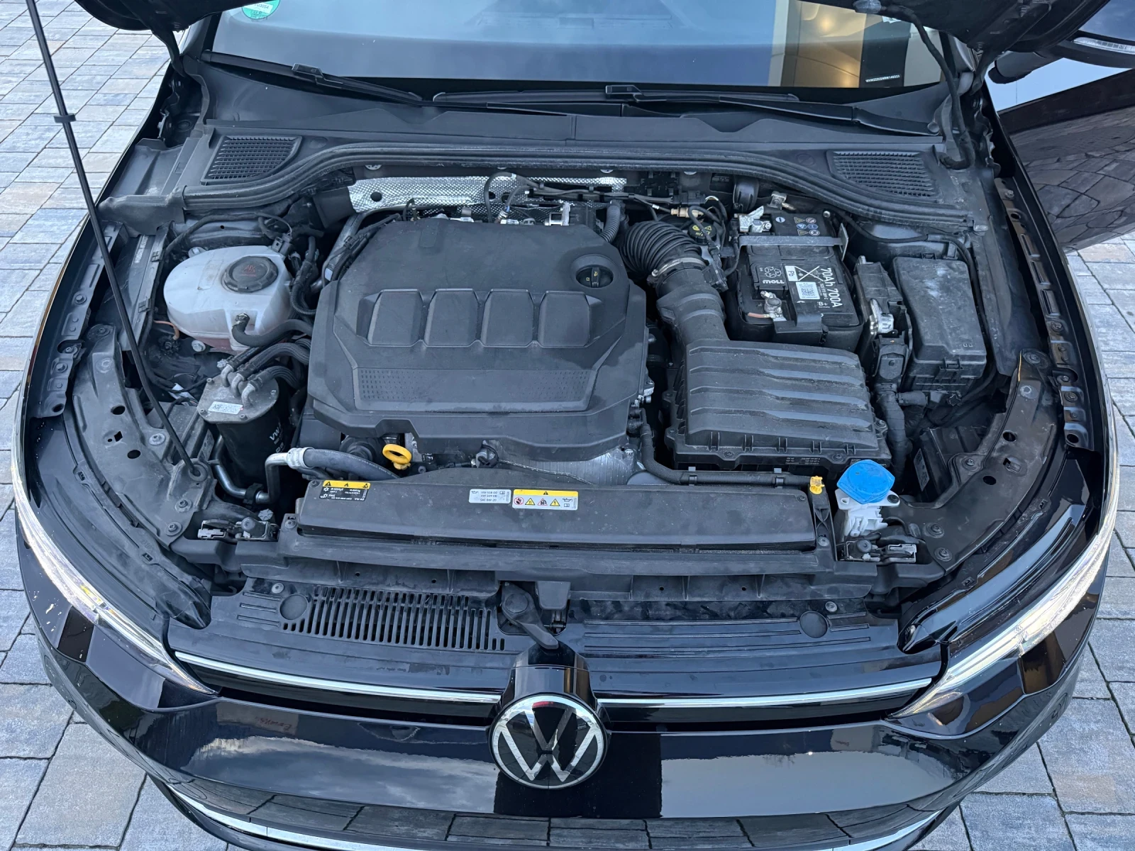 VW Golf 2.0 TDI, снимка 14 - Автомобили и джипове - 54254232