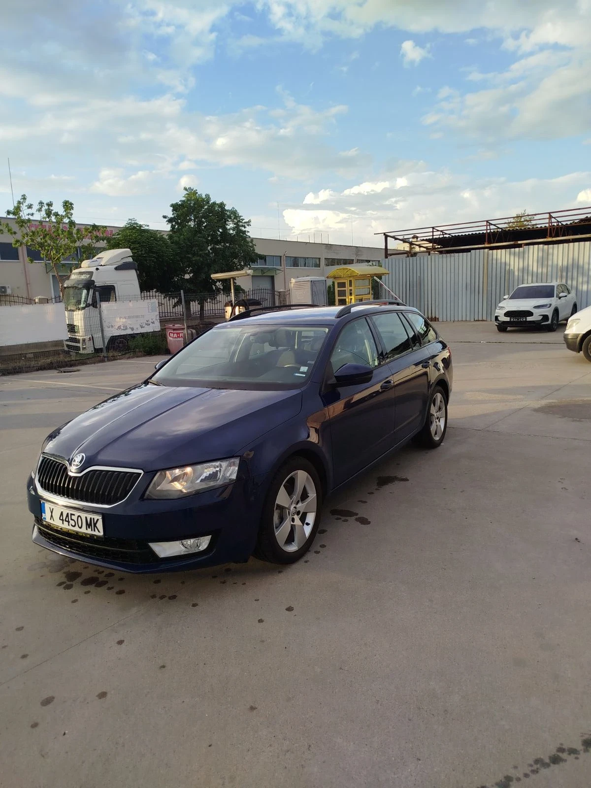 Skoda Octavia, снимка 4 - Автомобили и джипове - 54333840