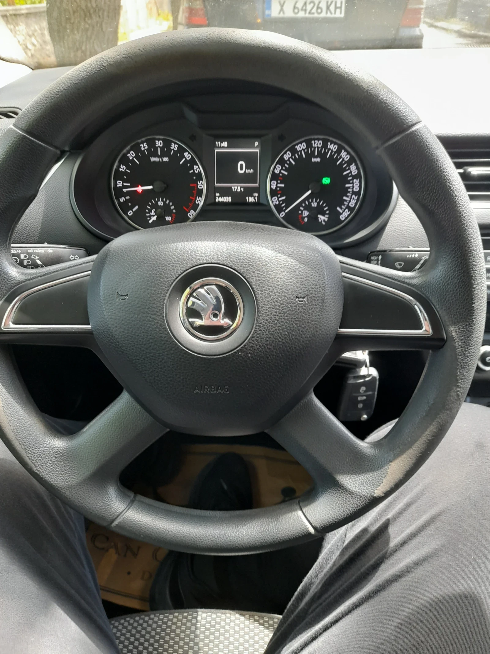 Skoda Octavia, снимка 5 - Автомобили и джипове - 54333840