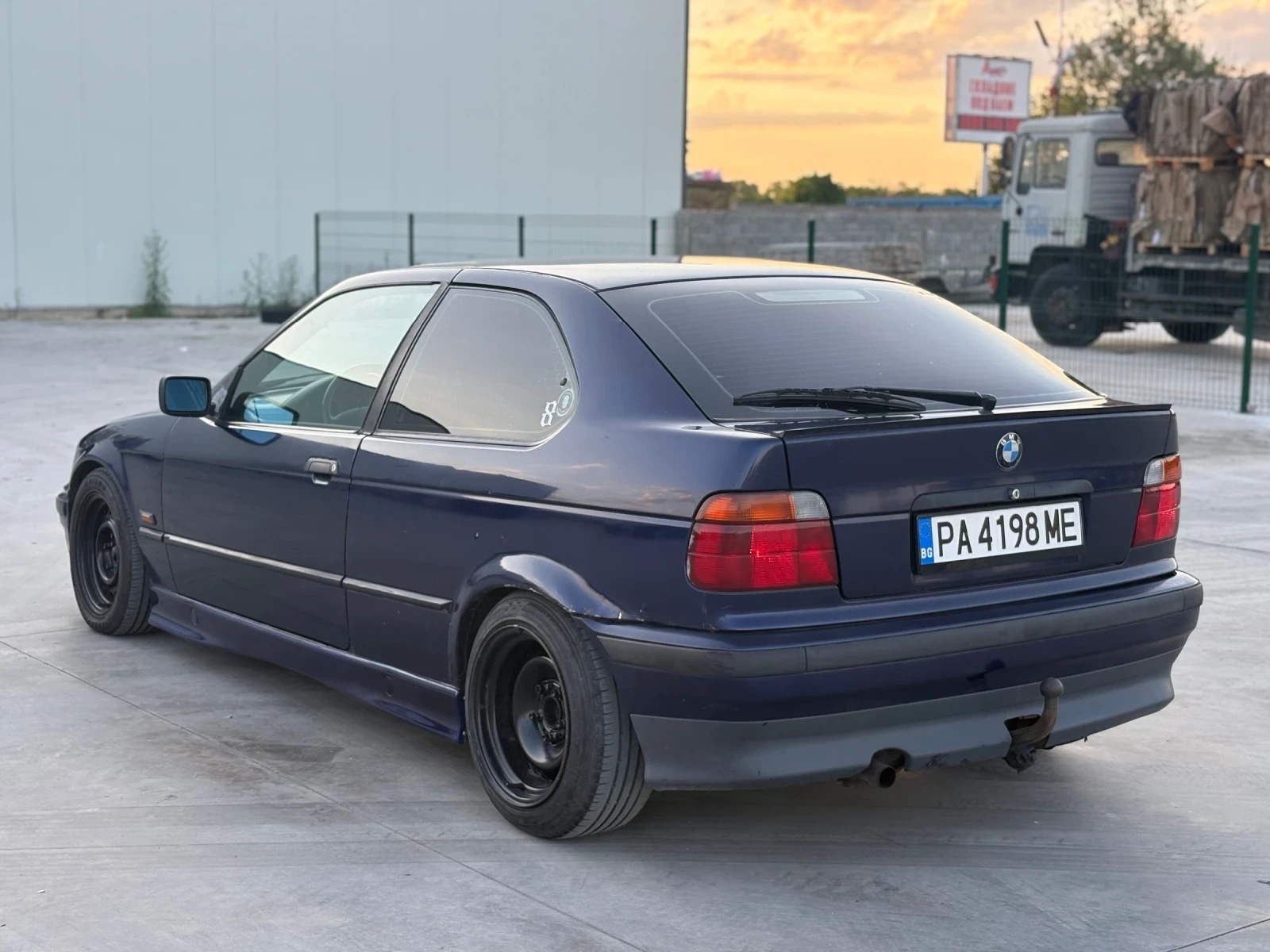 BMW 316, снимка 2 - Автомобили и джипове - 54715243