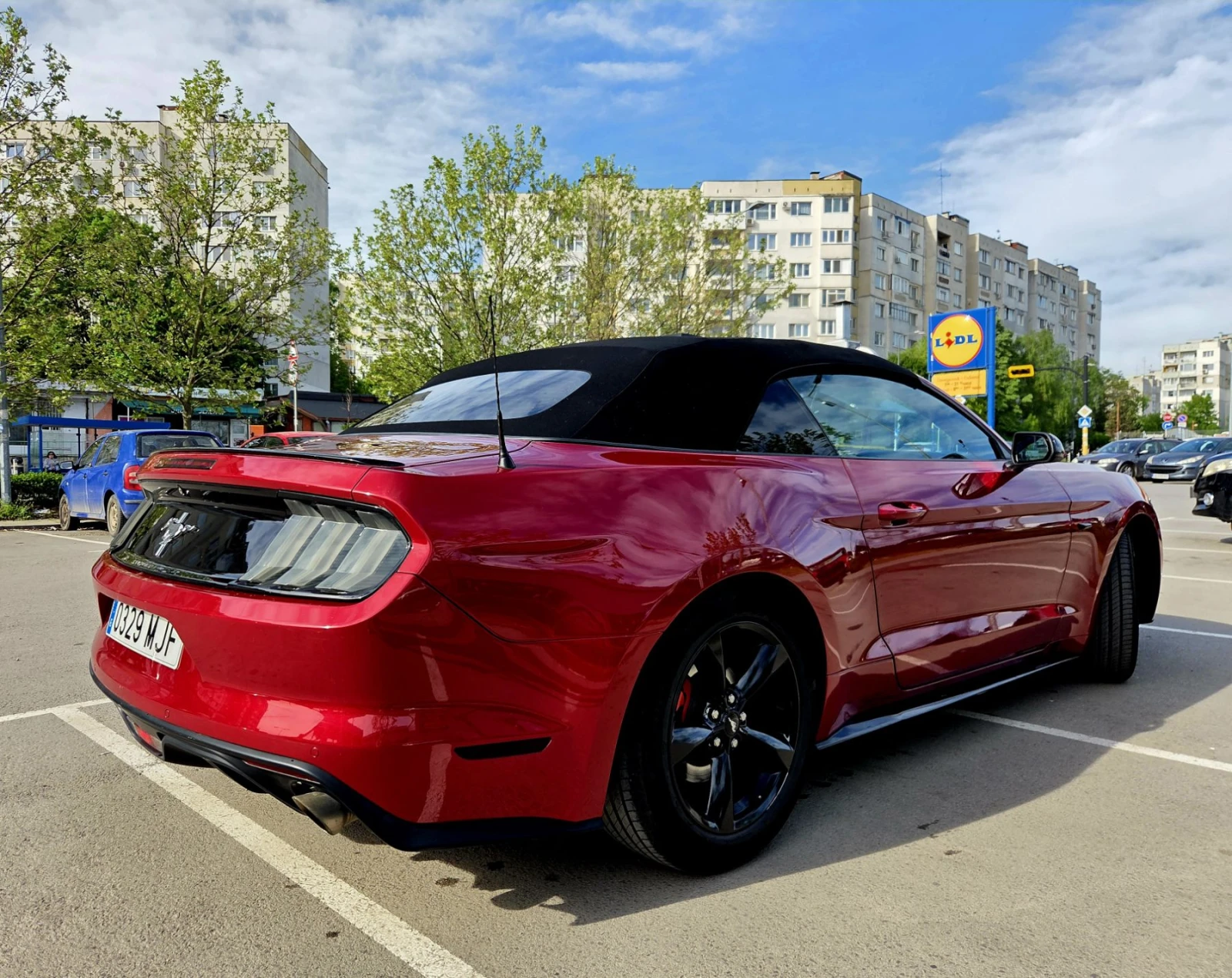 Ford Mustang Convertible, снимка 9 - Автомобили и джипове - 55218401