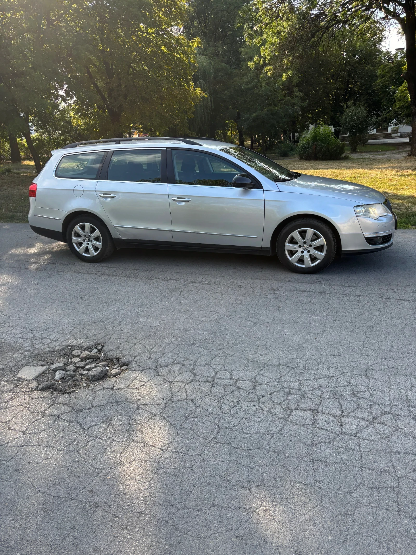 VW Passat Автоматик-перфектна, снимка 7 - Автомобили и джипове - 55589013