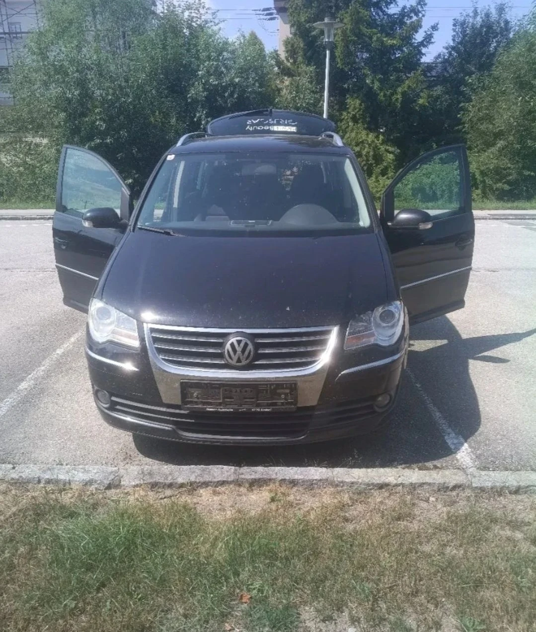 VW Touran 2.0 TDI  140k BMM