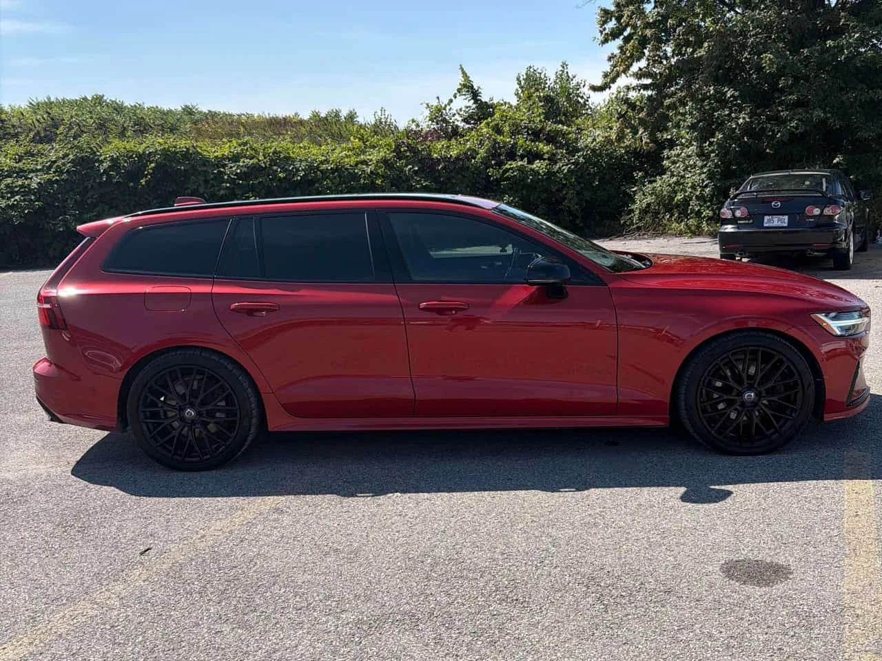 Volvo V60 R Design  CARFAX, снимка 3 - Автомобили и джипове - 55836144