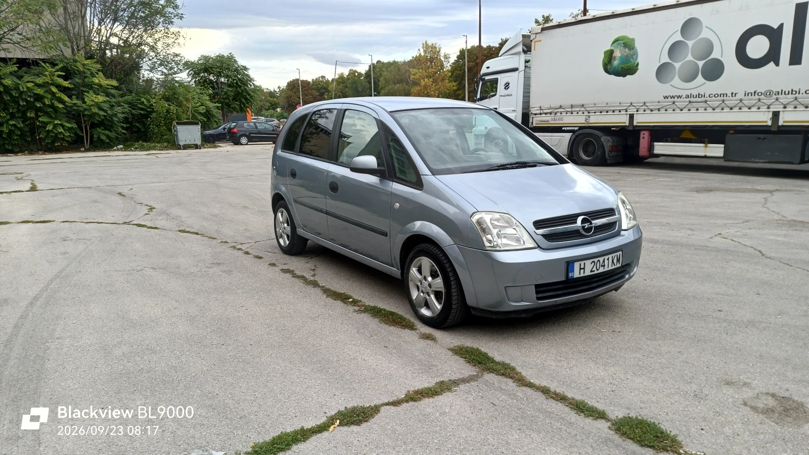 Opel Meriva 1, 7 CDTI, снимка 2 - Автомобили и джипове - 56198179