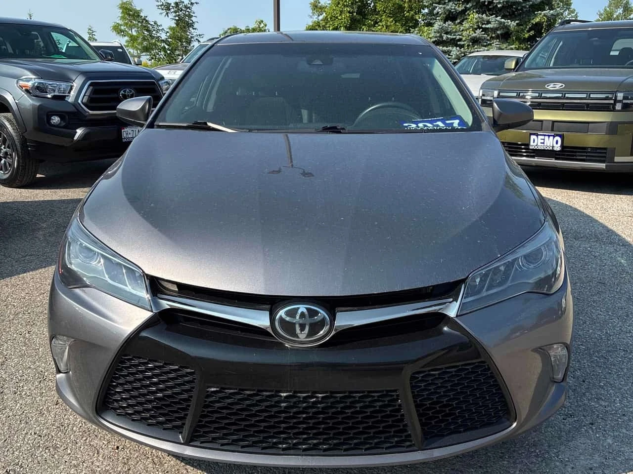 Toyota Camry  I4 Auto XSE / Carfax / Автокредит , снимка 6 - Автомобили и джипове - 56252761