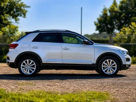 VW T-Roc 2.0 TDI/DSG/4x4/ACC/PANO, снимка 6