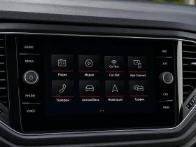 VW T-Roc 2.0 TDI/DSG/4x4/ACC/PANO, снимка 13