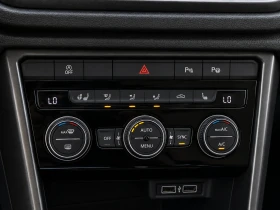 VW T-Roc 2.0 TDI/DSG/4x4/ACC/PANO, снимка 14