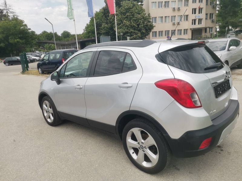 Opel Mokka 1.7, снимка 5 - Автомобили и джипове - 46389421