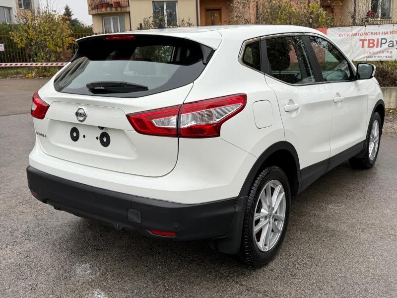 Nissan Qashqai 1.2 DiG-T (116 кс) CVT-automatic 2015г. Euro 5, снимка 6 - Автомобили и джипове - 47918977