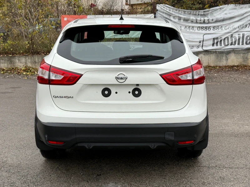 Nissan Qashqai 1.2 DiG-T (116 кс) CVT-automatic 2015г. Euro 5, снимка 8 - Автомобили и джипове - 47918977