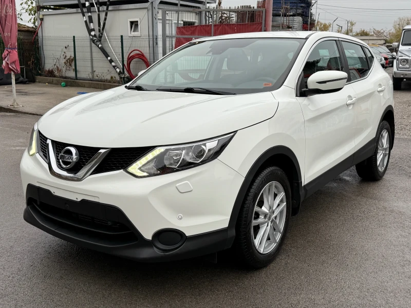 Nissan Qashqai 1.2 DiG-T (116 кс) CVT-automatic 2015г. Euro 5, снимка 1 - Автомобили и джипове - 47918977