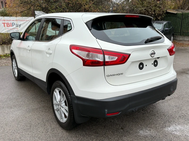 Nissan Qashqai 1.2 DiG-T (116 кс) CVT-automatic 2015г. Euro 5, снимка 7 - Автомобили и джипове - 47918977