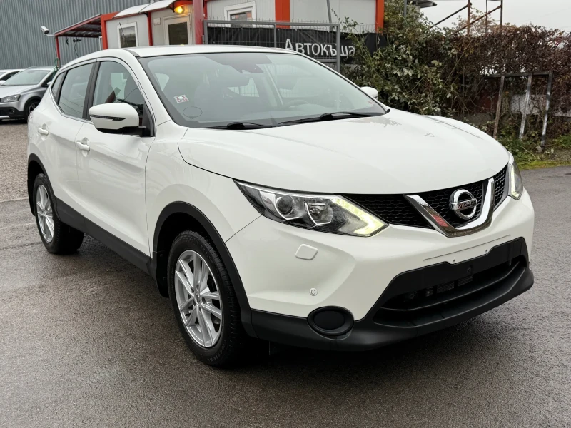 Nissan Qashqai 1.2 DiG-T (116 кс) CVT-automatic 2015г. Euro 5, снимка 3 - Автомобили и джипове - 47918977