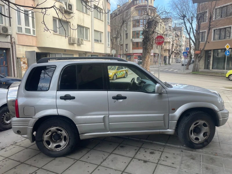 Suzuki Grand vitara 2.5, снимка 1 - Автомобили и джипове - 48907865