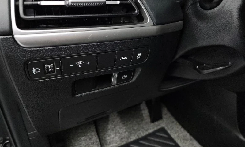 Hyundai Palisade Gasoline 3.8 2WD Exclusive, снимка 15 - Автомобили и джипове - 52058827