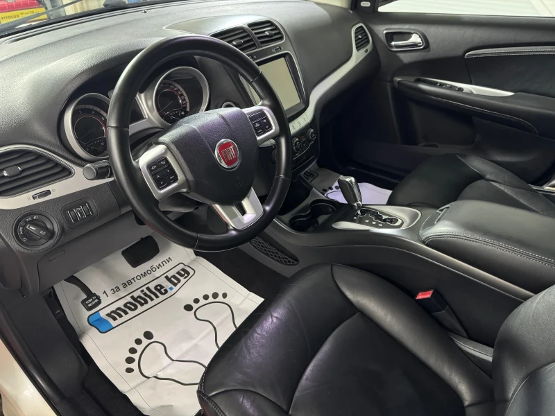 Fiat Freemont 2.0 mjt 170 h.p. - 4x4/ 7 МЕСТЕН/ KEYLESS/ ПОДГРЕВ, снимка 7 - Автомобили и джипове - 52553596