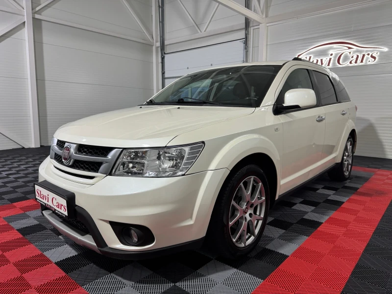 Fiat Freemont 2.0 mjt 170 h.p. - 4x4/ 7 МЕСТЕН/ KEYLESS/ ПОДГРЕВ, снимка 3 - Автомобили и джипове - 52553596