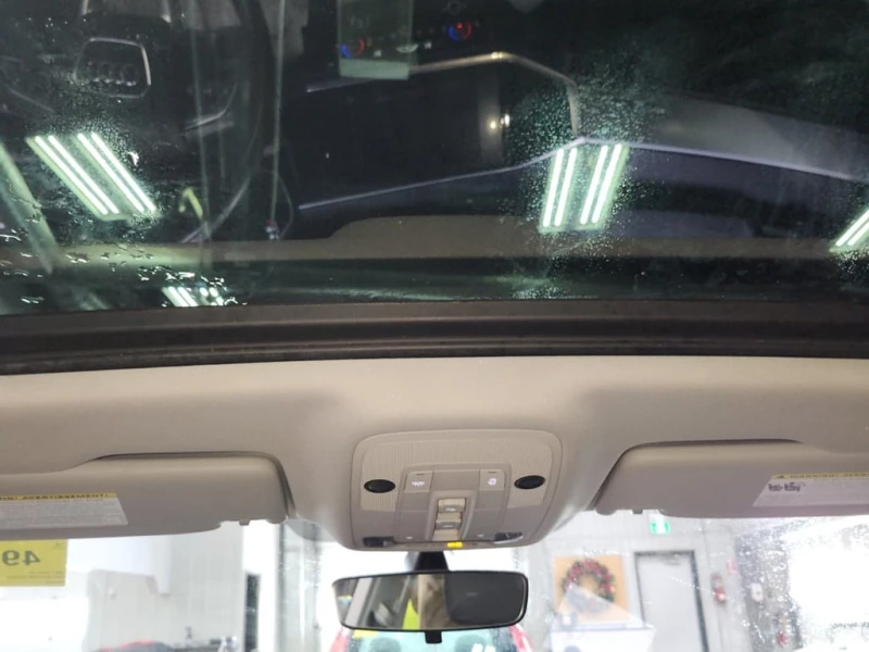 Audi Q3 2021 KOMFORT * CARFAX * БЕЗ ПЪРВОНАЧАЛНА ВНОСКА, снимка 10 - Автомобили и джипове - 53031757